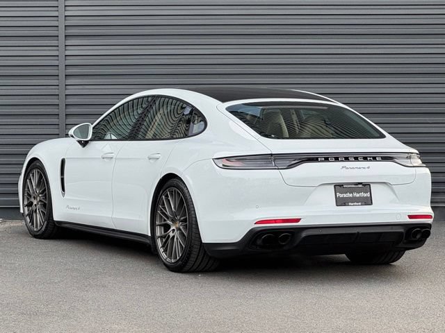 Used 2023 Porsche Panamera Platinum Edition RWD image 3