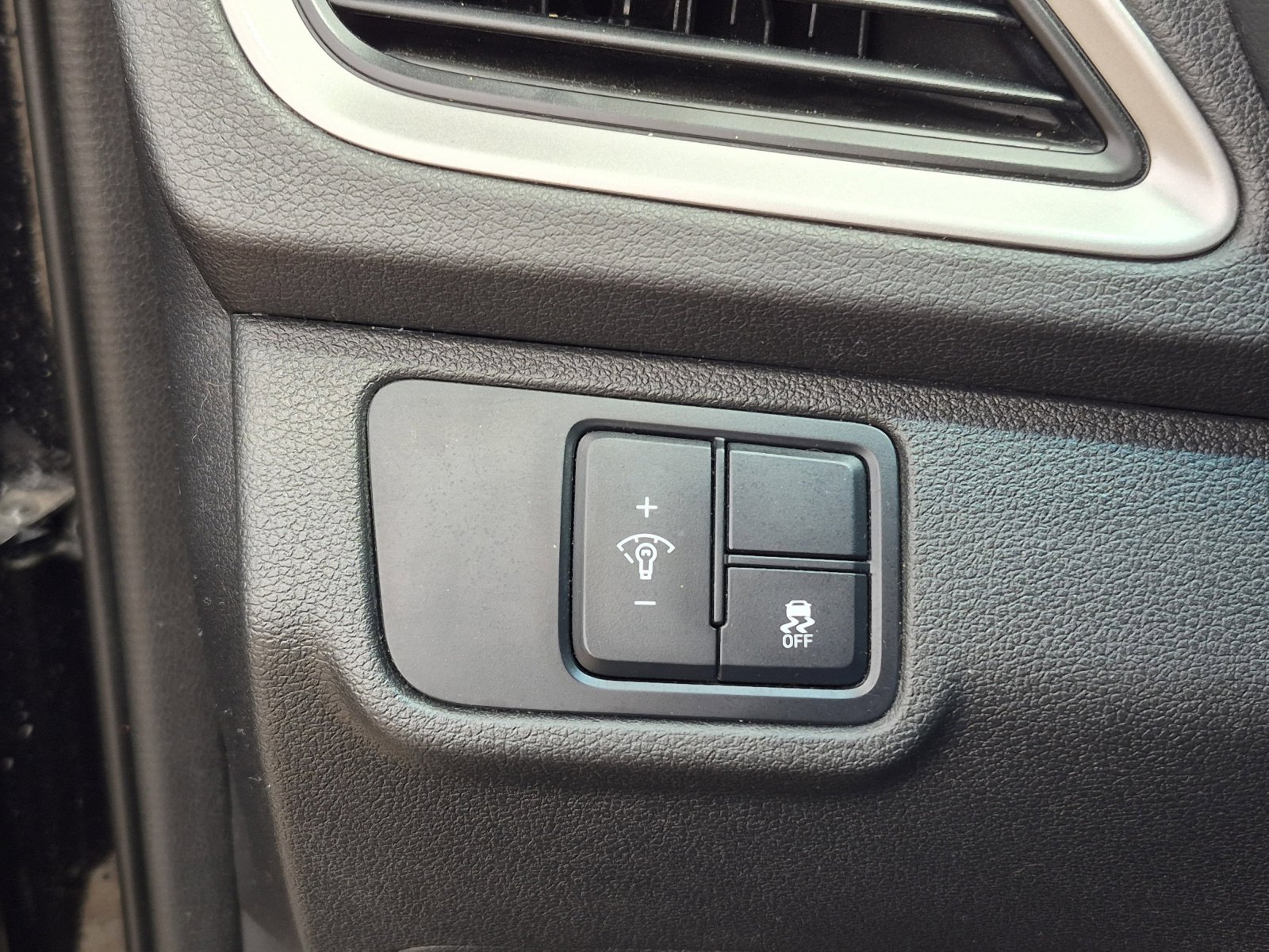Used 2022 Hyundai Accent SEL w/ Cargo Package FWD image 31