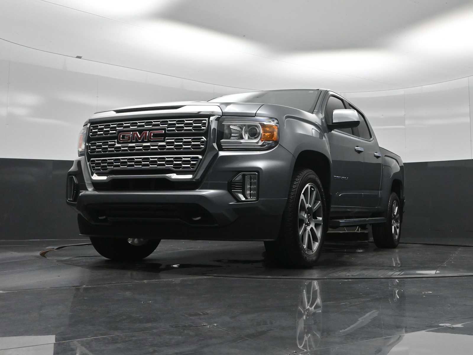 Used 2022 GMC Canyon Denali w/ LPO, Power Package AWD/4WD image 27
