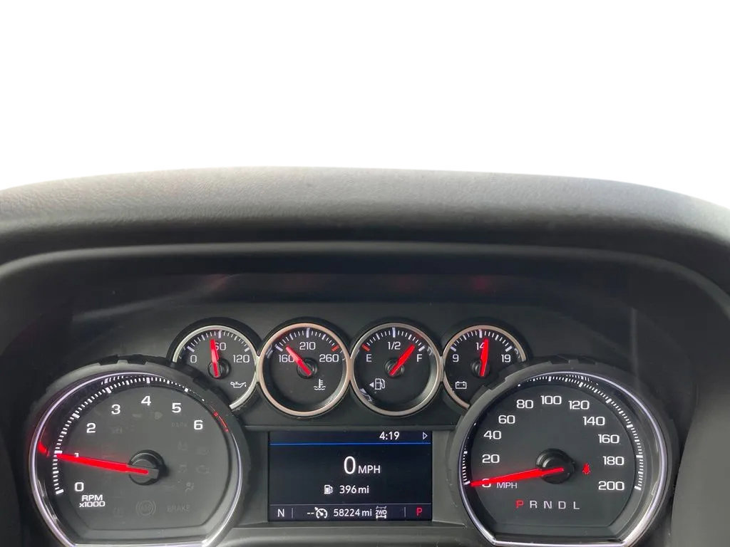 Used 2023 Chevrolet Silverado 2500 LT AWD/4WD image 25