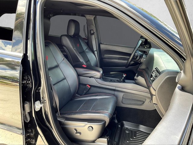 Used 2023 Dodge Durango R/T RWD image 9