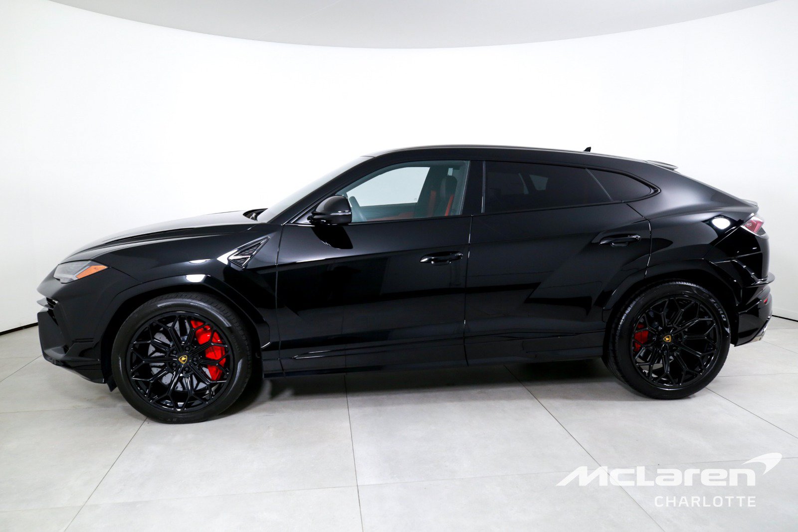 Used 2023 Lamborghini Urus S AWD/4WD image 5