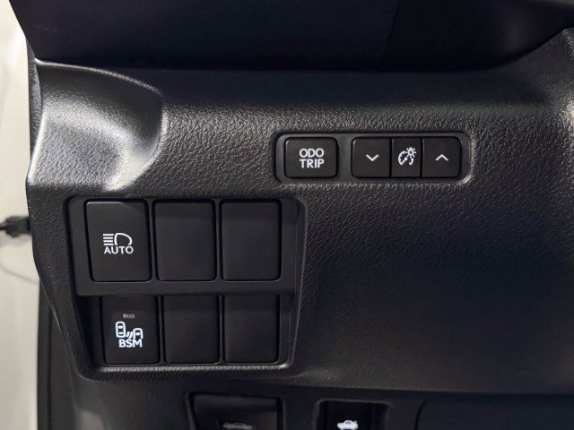 Used 2017 Lexus IS 300 300 AWD Sedan w/ Navigation System Package image 30