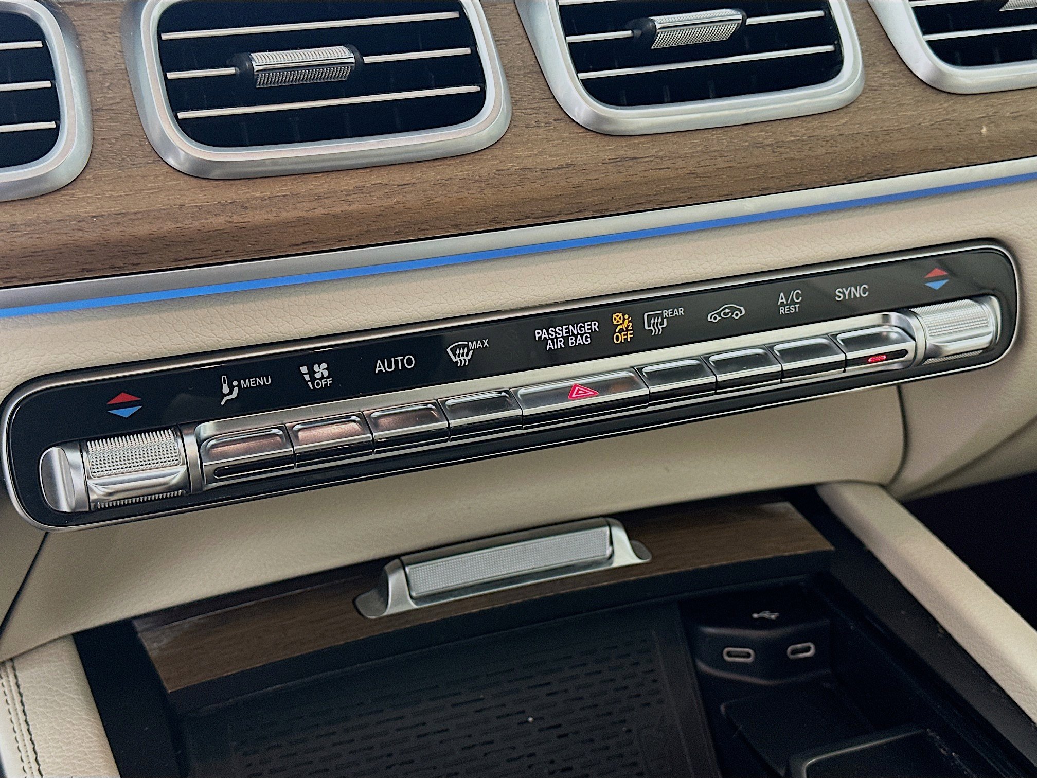 Certified 2024 Mercedes-Benz GLE 450 4MATIC image 20