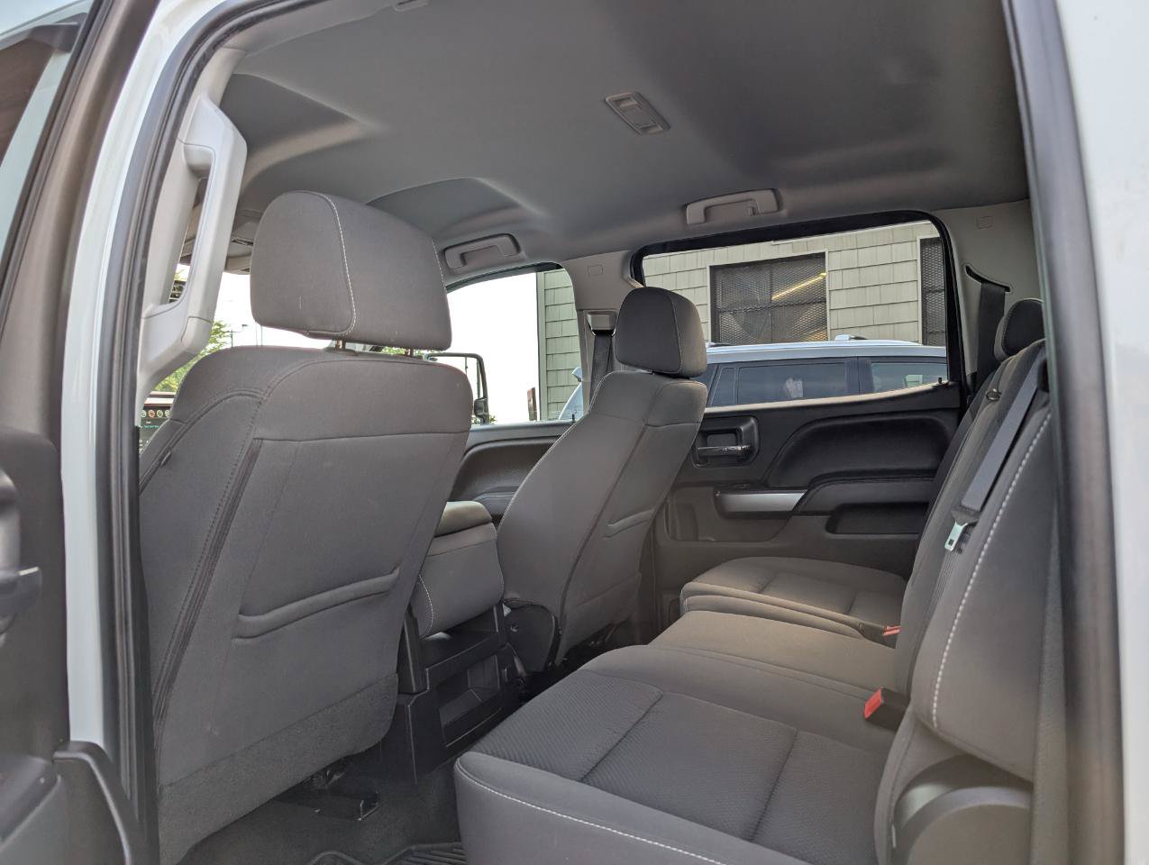 Used 2018 Chevrolet Silverado 2500 LT RWD image 19