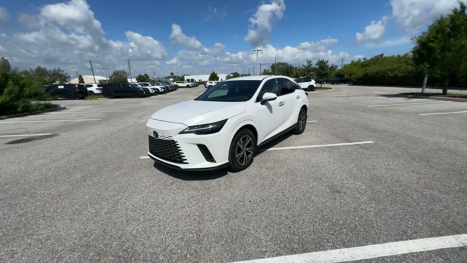 Used 2025 Lexus RX 350 FWD w/ Accessory Package (K3) image 4