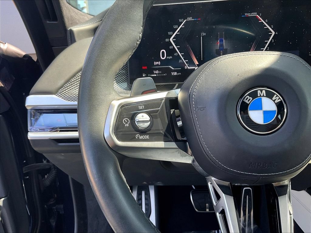 Used 2023 BMW 760i xDrive w/ Executive Package AWD/4WD image 11