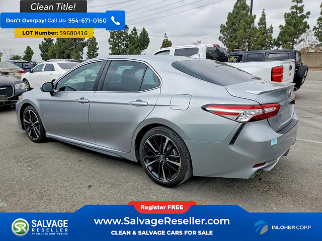Used 2020 Toyota Camry XSE FWD image 3