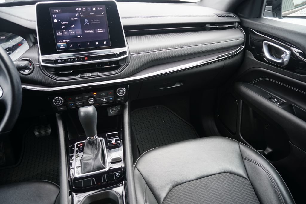 Used 2022 Jeep Compass Altitude w/ Convenience Group AWD/4WD image 27