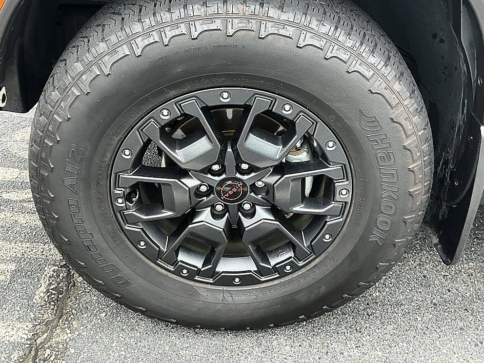 Certified 2024 Nissan Frontier PRO-4X w/ Pro Premium Package AWD/4WD image 7