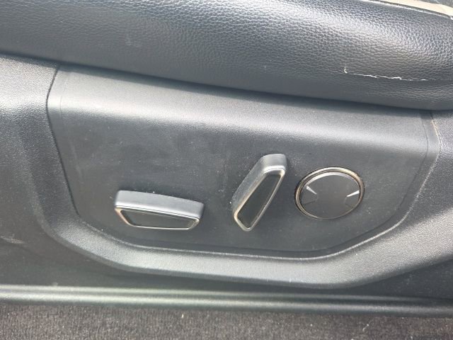 Used 2018 Ford F150 Raptor w/ Equipment Group 802A Luxury image 23