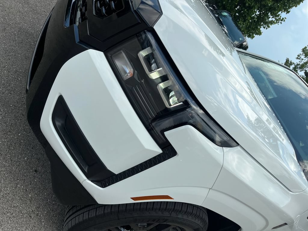 Certified 2026 Nissan Frontier SV RWD image 33