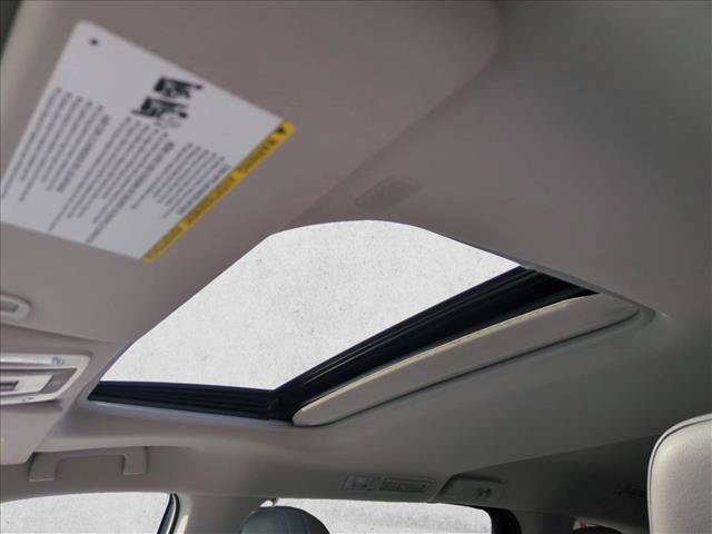 Used 2022 Toyota Sienna XLE w/ XLE Plus Package FWD image 21