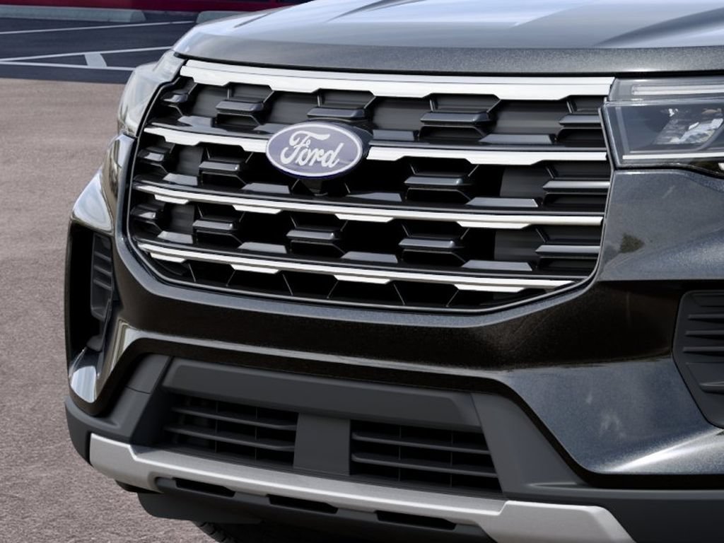 Used 2027 Ford Explorer Active RWD image 17