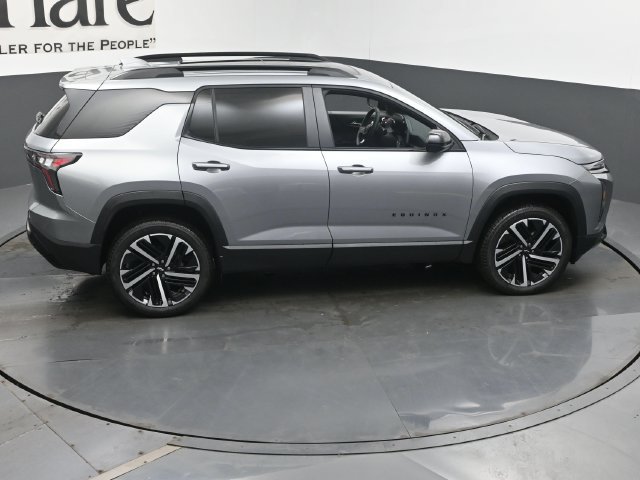 New 2027 Chevrolet Equinox RS w/ Safety and Technology Package AWD/4WD image 17