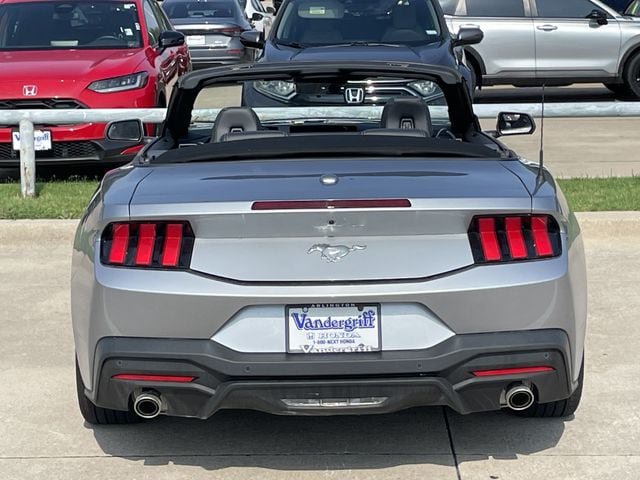 Used 2026 Ford Mustang Premium RWD image 7