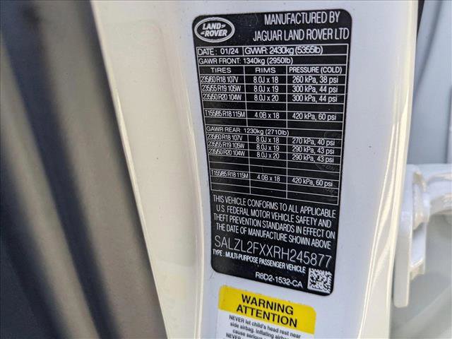 Certified 2024 Land Rover Range Rover Evoque Dynamic SE image 26