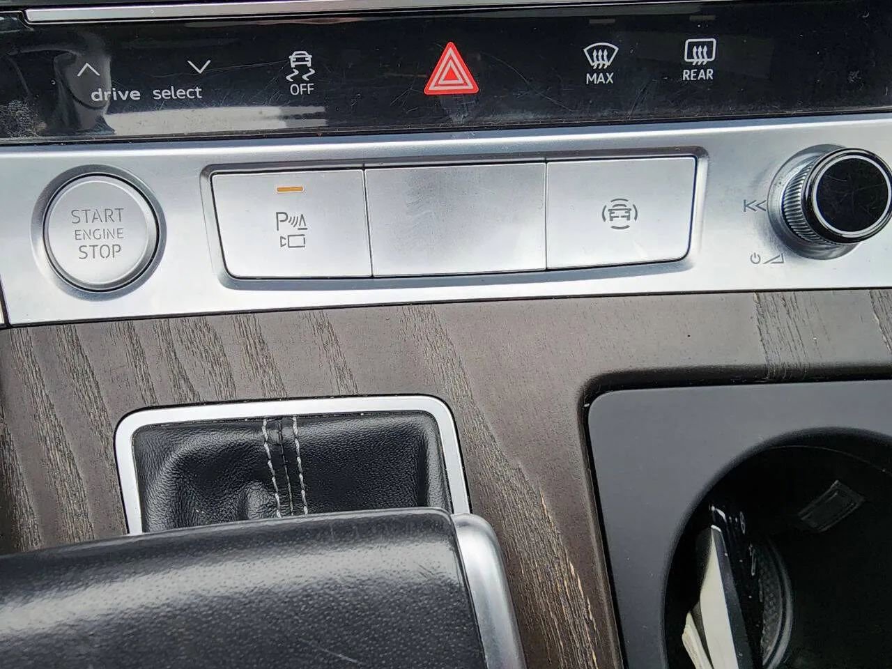 Used 2020 Audi A6 2.0T Premium Plus w/ Premium Plus Package image 25