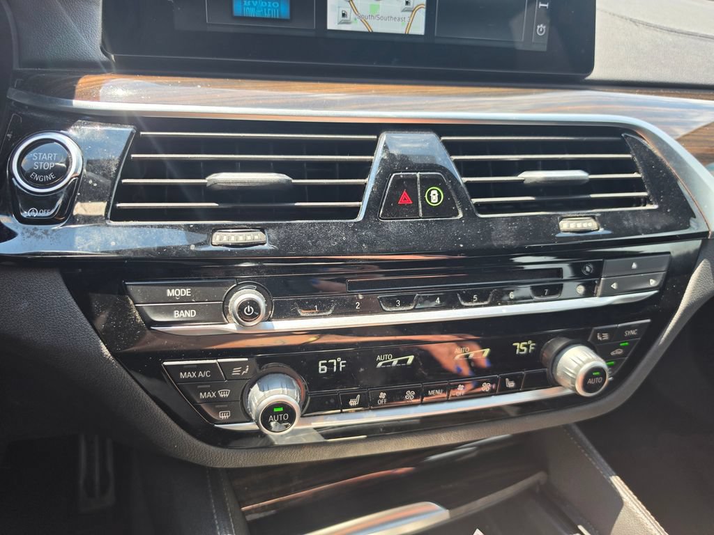 Used 2018 BMW 540i xDrive AWD/4WD image 8