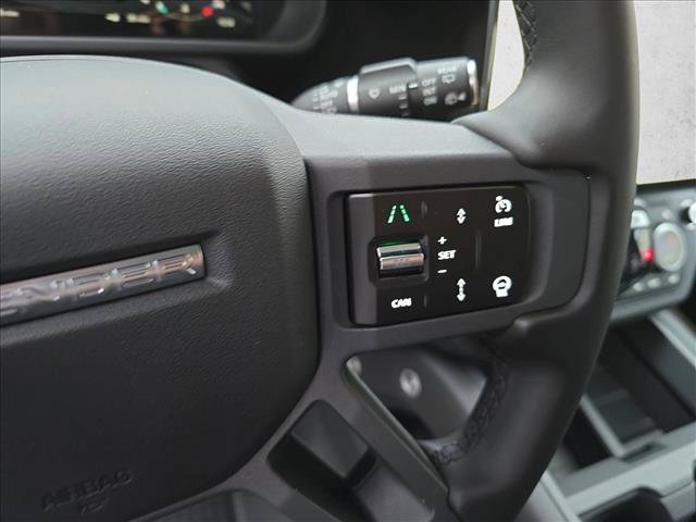 New 2026 Land Rover Defender 110 X-Dynamic SE AWD/4WD image 19