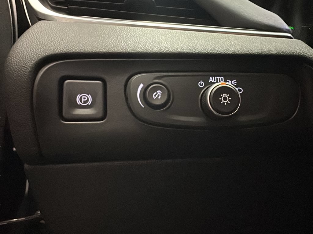 Used 2019 Buick Enclave Essence w/ Trailering Package, 5000 lbs. AWD/4WD image 34
