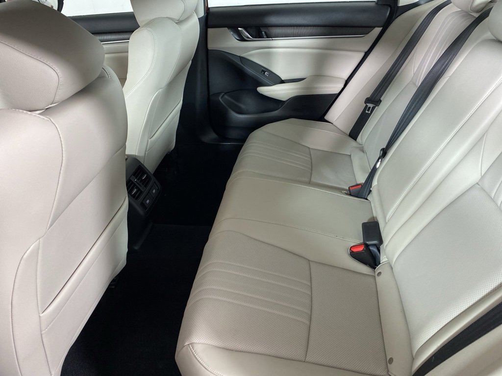 Used 2021 Honda Accord EX-L image 10