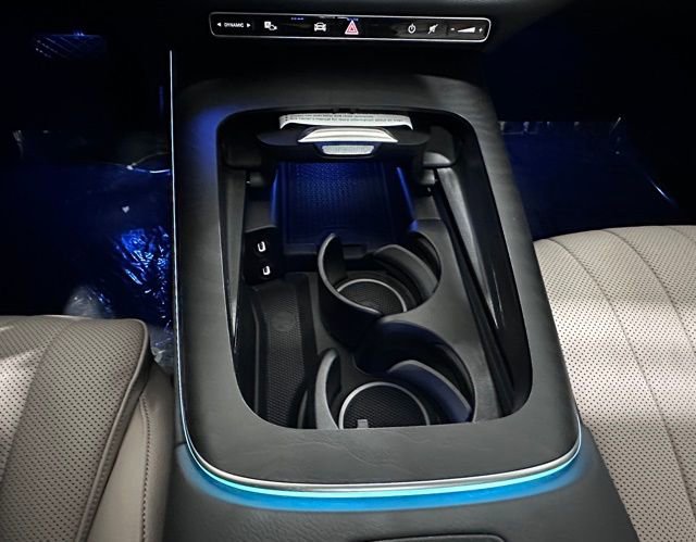 Used 2025 Mercedes-Benz E 350 4MATIC Sedan image 18