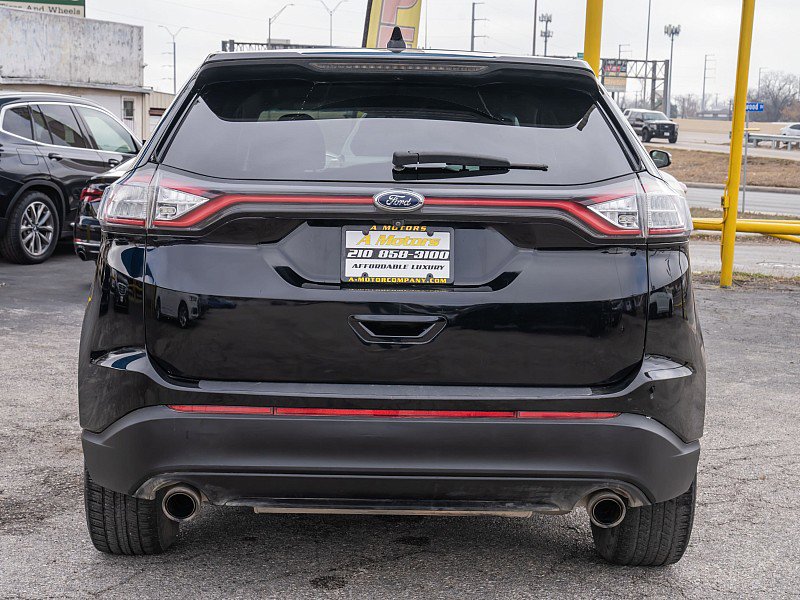 Used 2018 Ford Edge SE w/ Cargo Accessory Package image 6