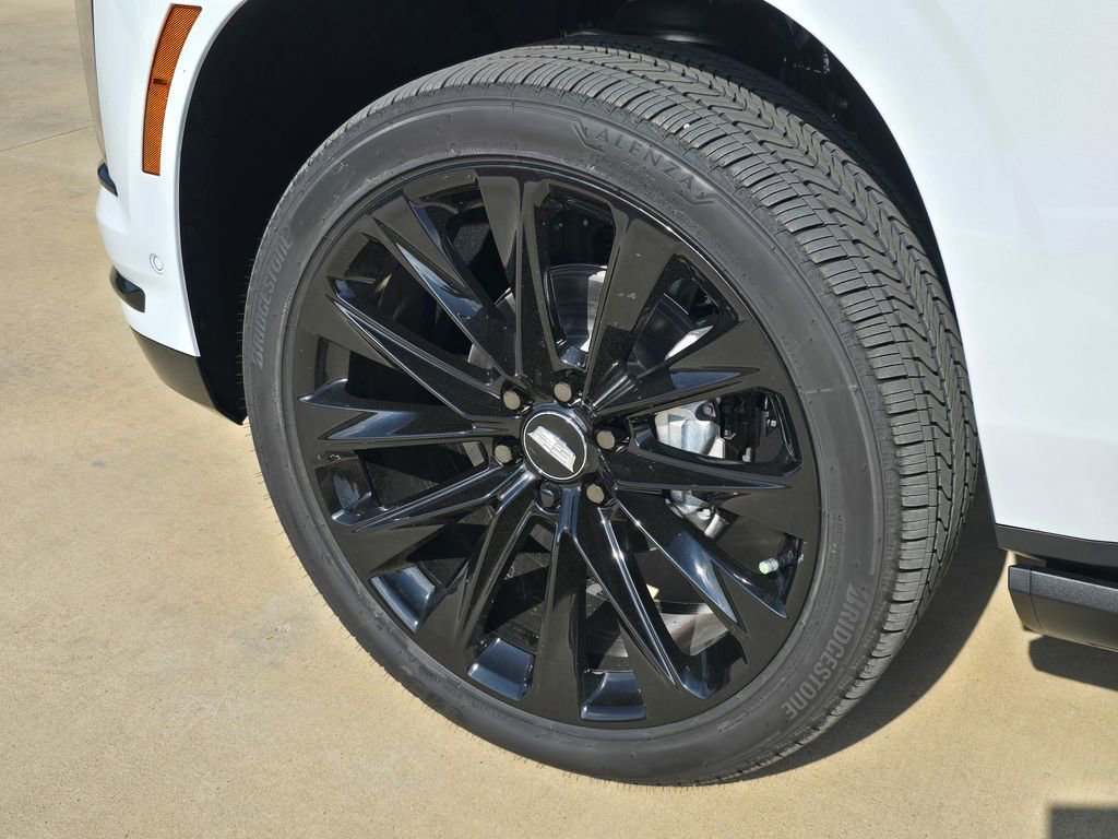 New 2026 Cadillac Escalade ESV Platinum Sport w/ LPO, ONYX Package image 10