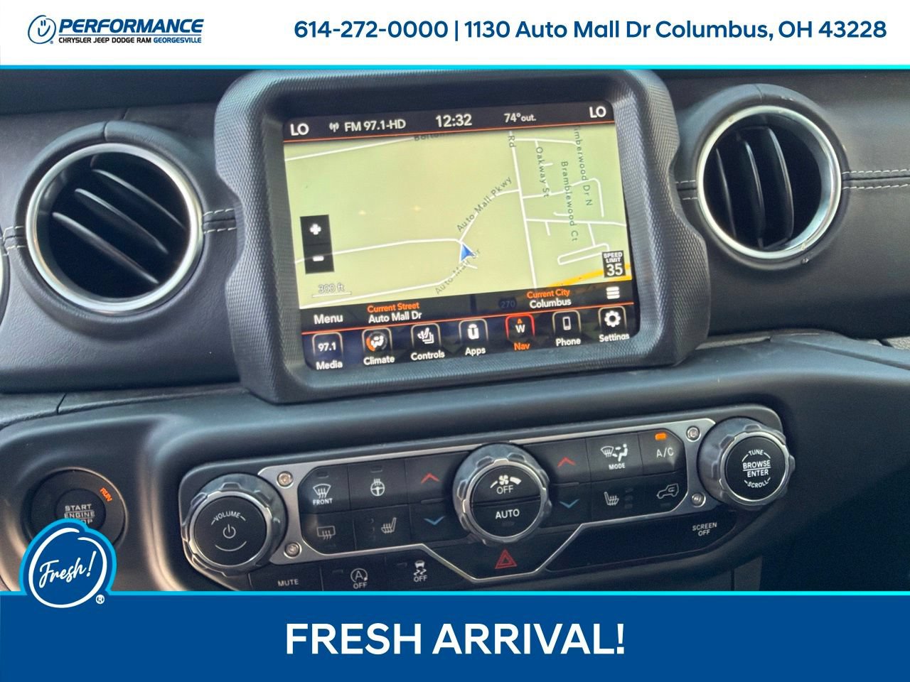 Used 2022 Jeep Gladiator Overland w/ LED Lighting Group AWD/4WD image 16