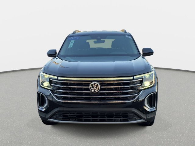 Used 2024 Volkswagen Atlas SE FWD image 2