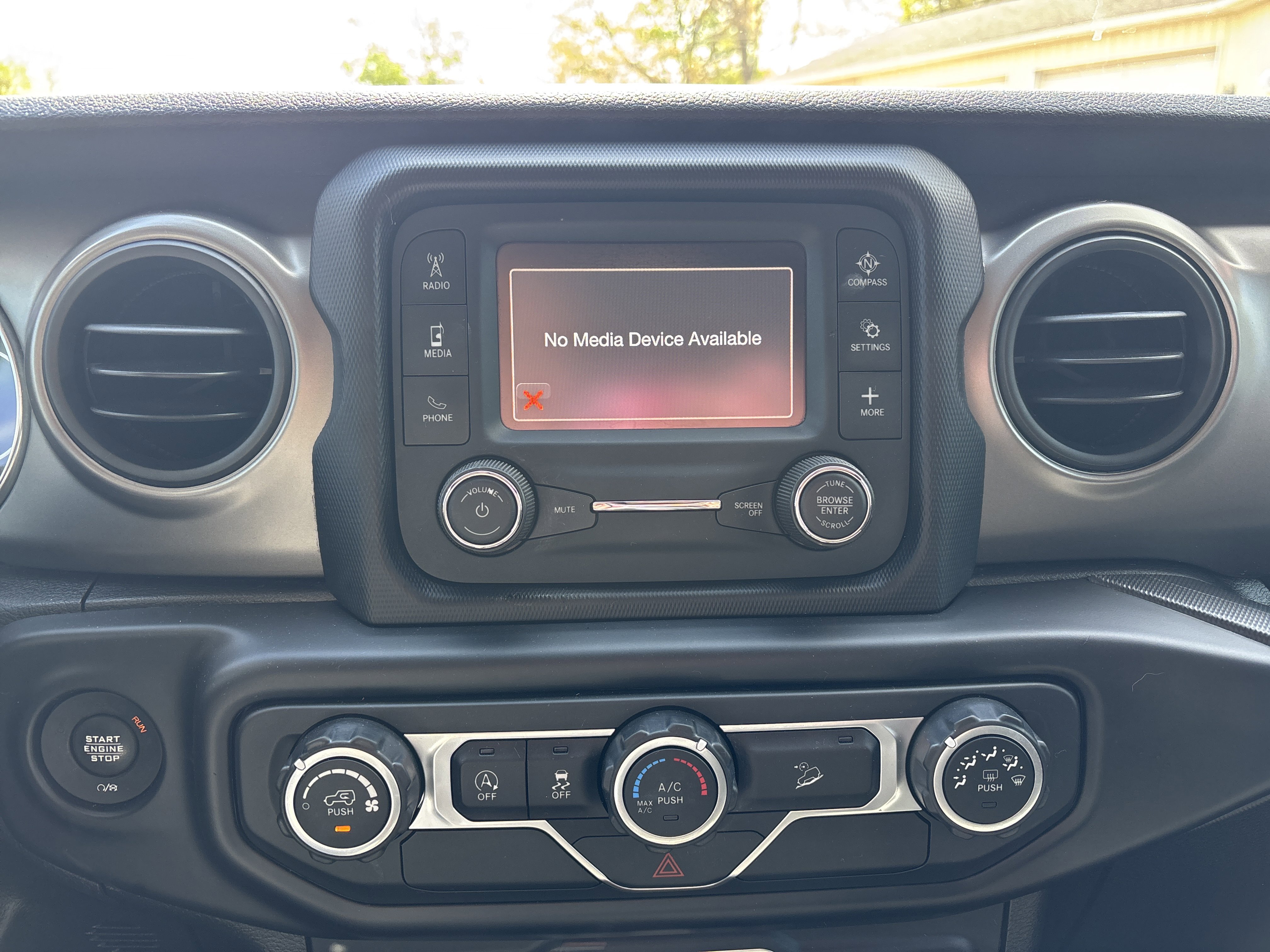 Used 2020 Jeep Wrangler Unlimited Sport S AWD/4WD image 23
