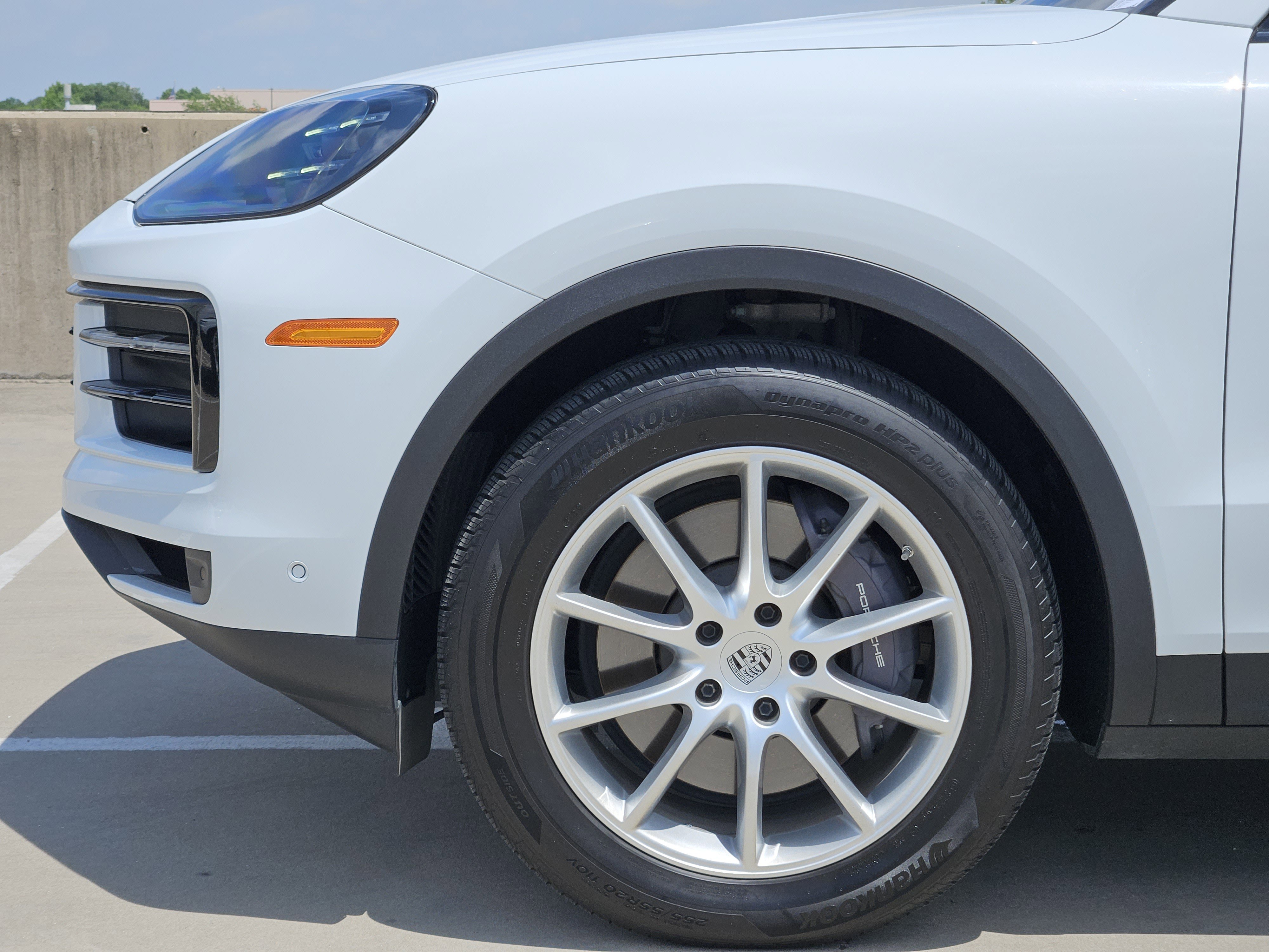 Certified 2024 Porsche Cayenne AWD/4WD image 13