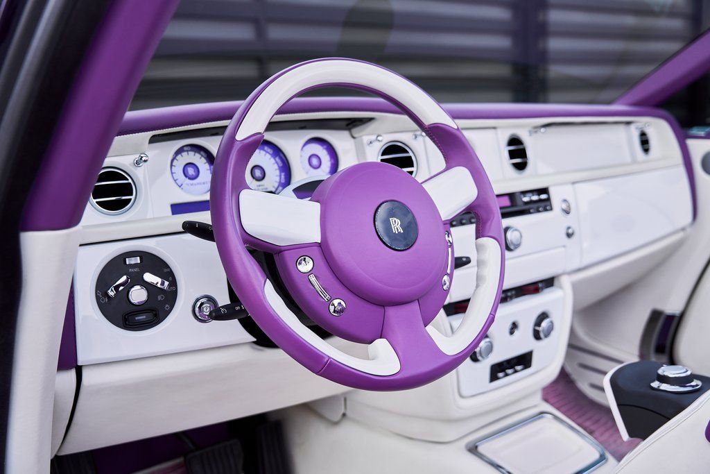 Used 2008 Rolls-Royce Phantom Drophead Coupe image 48