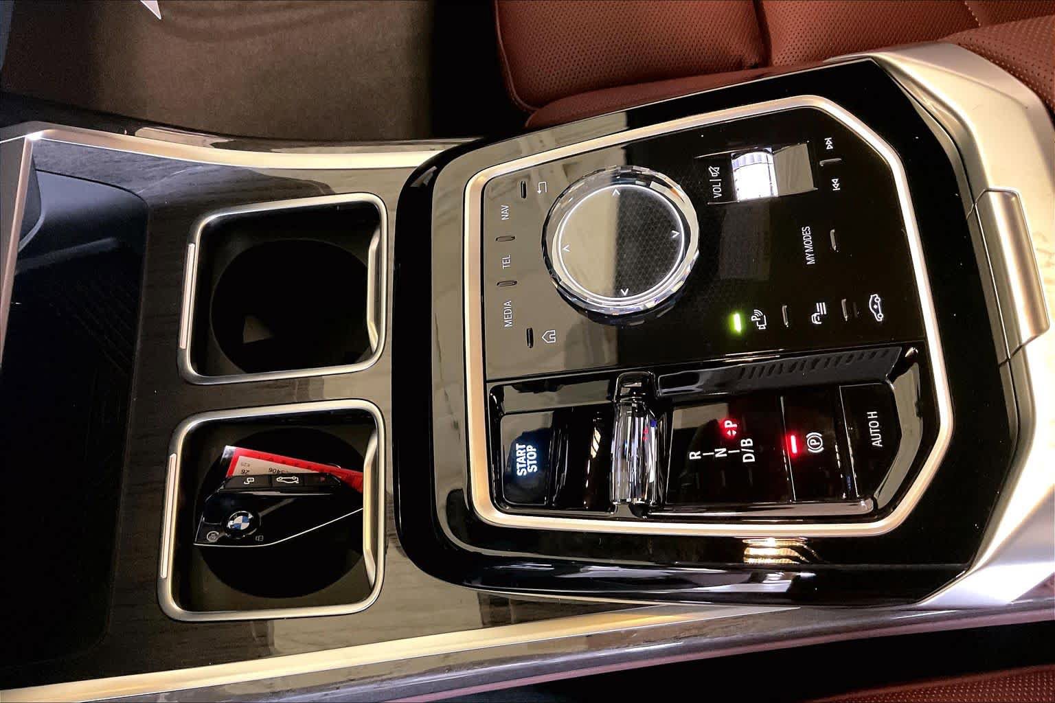 New 2026 BMW i7 eDrive50 w/ M Sport Package image 7
