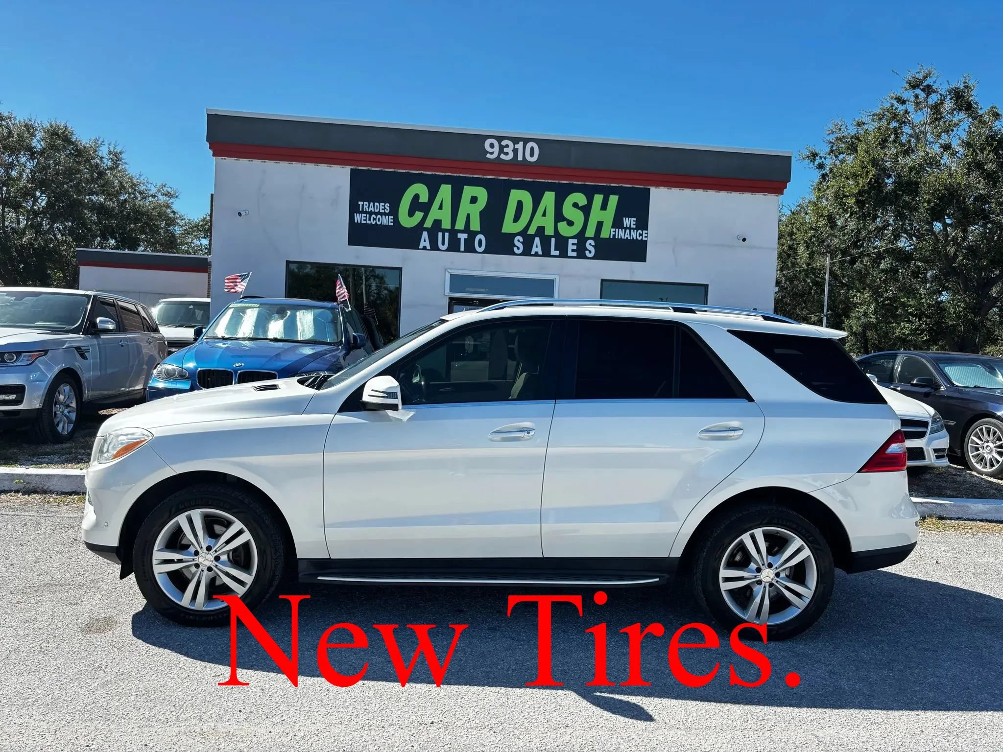 Used 2014 Mercedes-Benz ML 350 BlueTEC 4MATIC image 2
