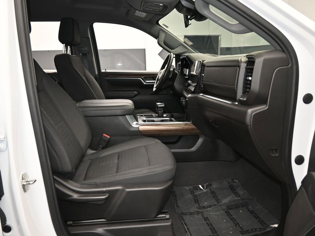 Used 2023 Chevrolet Silverado 1500 RST image 45