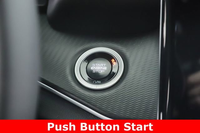 Used 2024 Jeep Grand Cherokee Laredo image 23