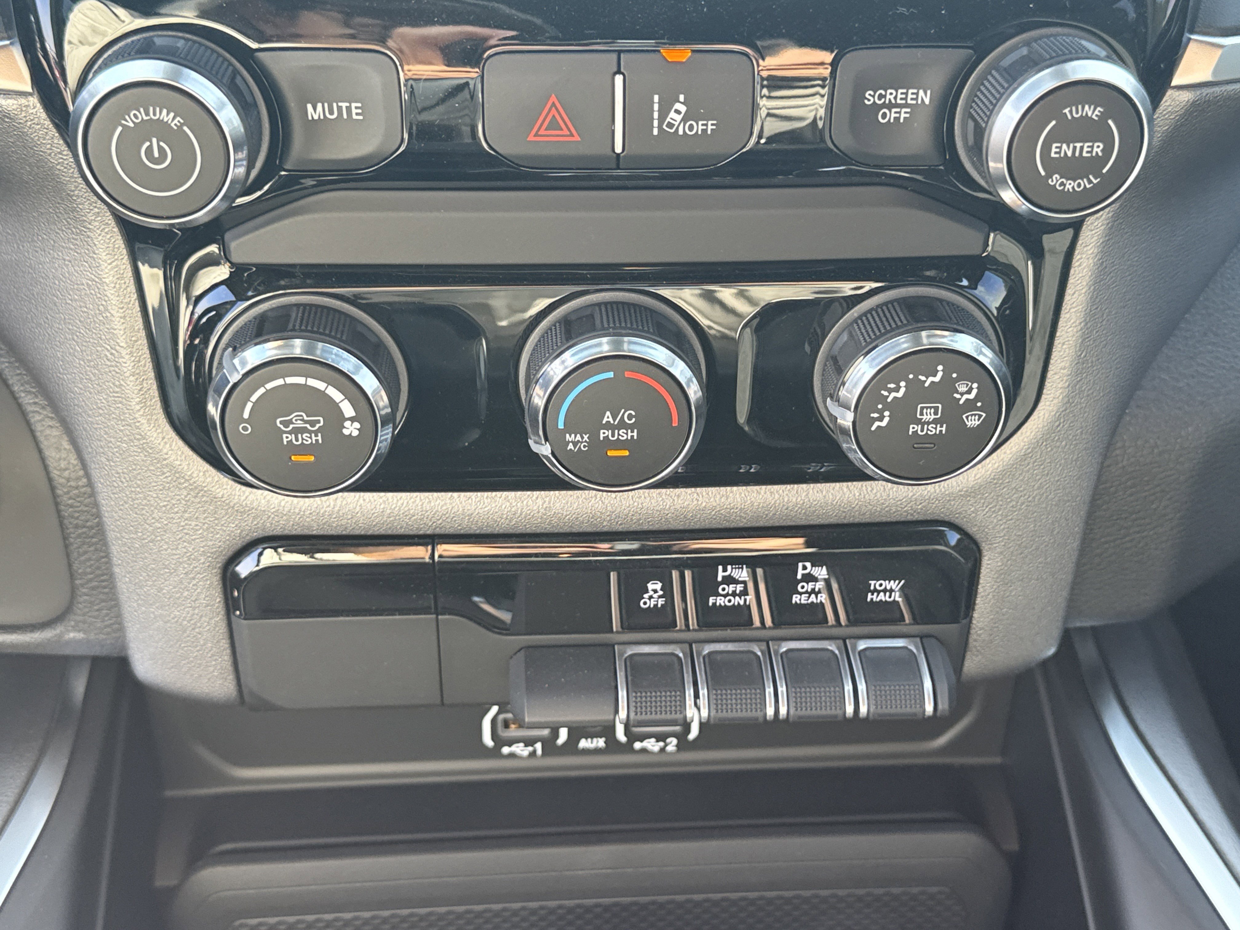 New 2025 RAM 1500 Big Horn image 19