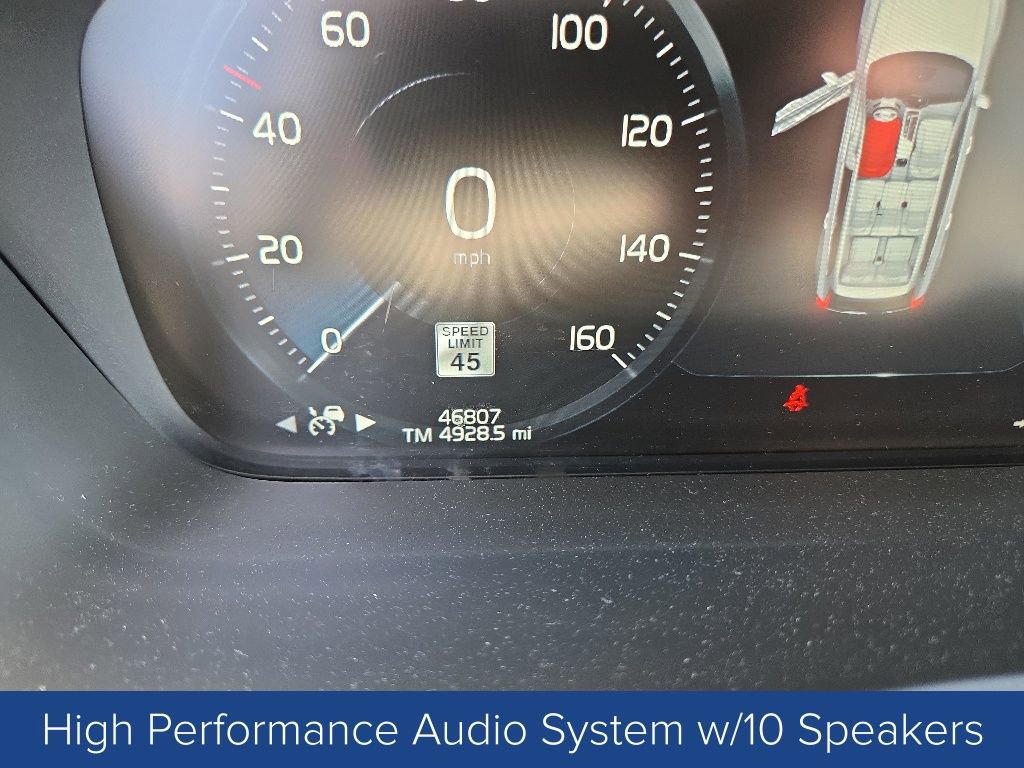 Used 2018 Volvo XC90 T6 Momentum w/ Convenience Package AWD/4WD image 19