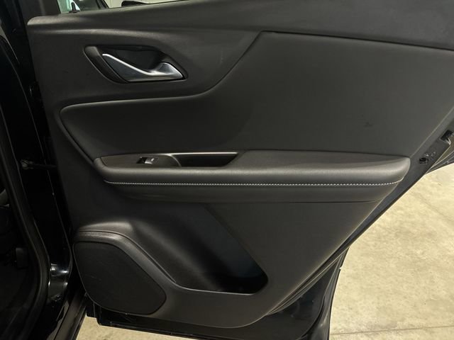 Used 2025 Chevrolet Blazer LT AWD/4WD image 22