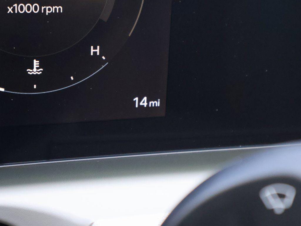 New 2026 Hyundai Tucson SEL image 32