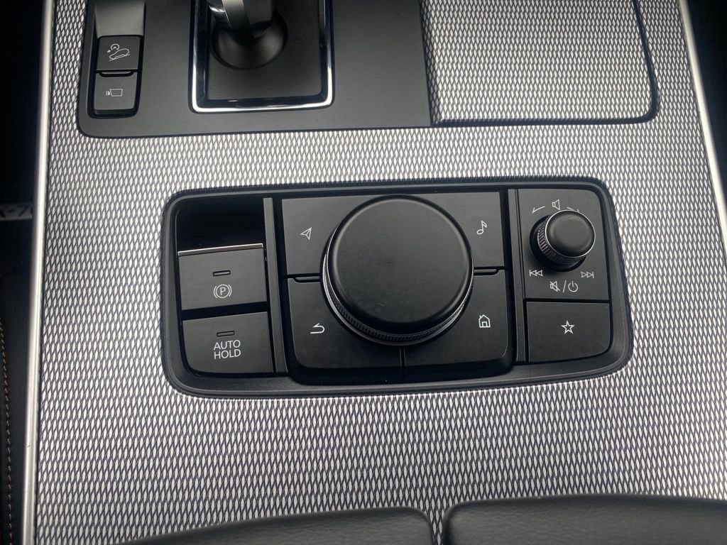 Certified 2025 MAZDA CX-70 Plug-In Hybrid w/ Premium Plus image 16