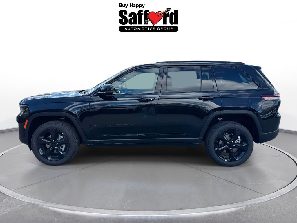 New 2025 Jeep Grand Cherokee Altitude AWD/4WD image 4