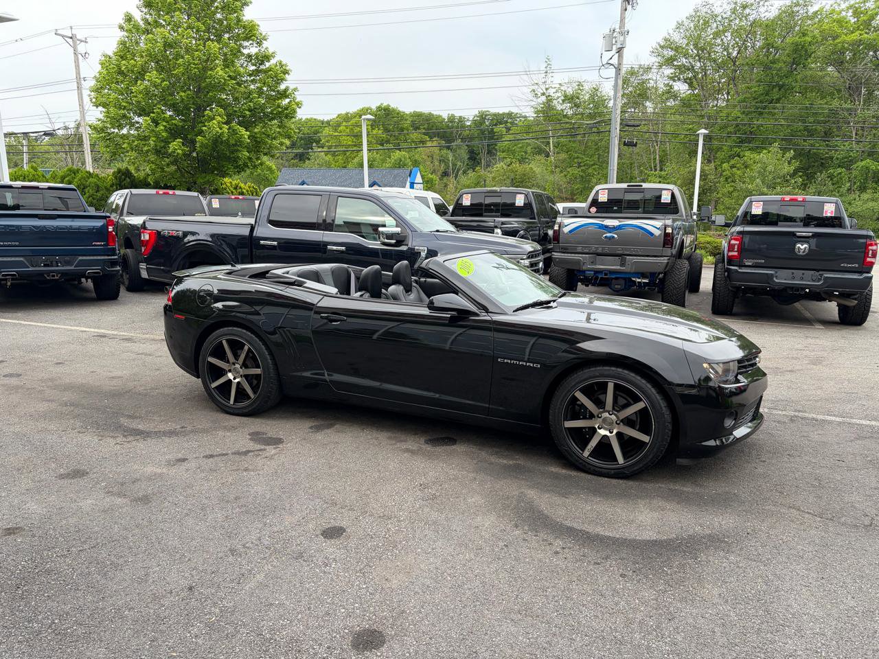 Used 2015 Chevrolet Camaro LT RWD image 5
