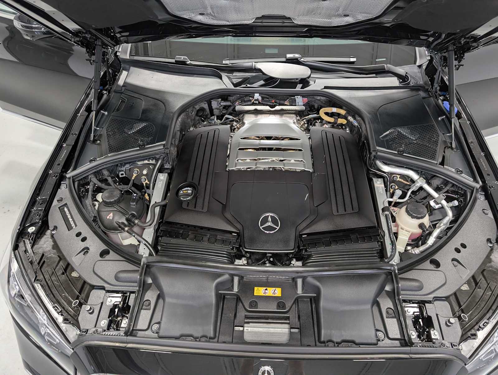 New 2027 Mercedes-Benz S 580 4MATIC Sedan image 12
