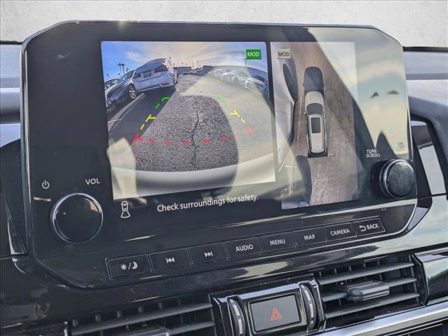 Used 2022 Nissan Pathfinder SL image 14