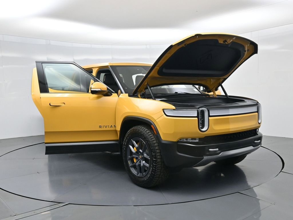 Used 2022 Rivian R1T Adventure image 33