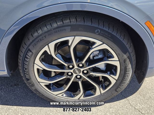 New 2026 Lincoln Nautilus Reserve AWD/4WD image 13