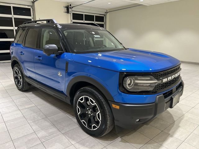 Certified 2025 Ford Bronco Sport Outer Banks w/ Outer Banks Tech Package+ AWD/4WD image 7